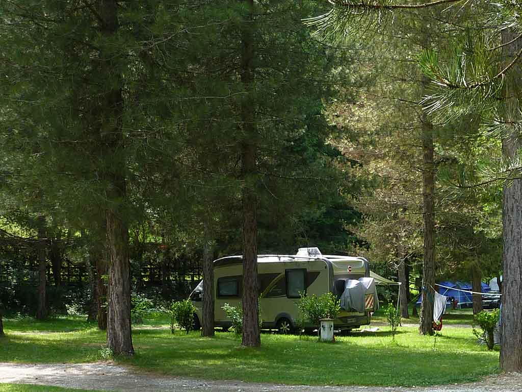 emplacement camping-cars en Ariège